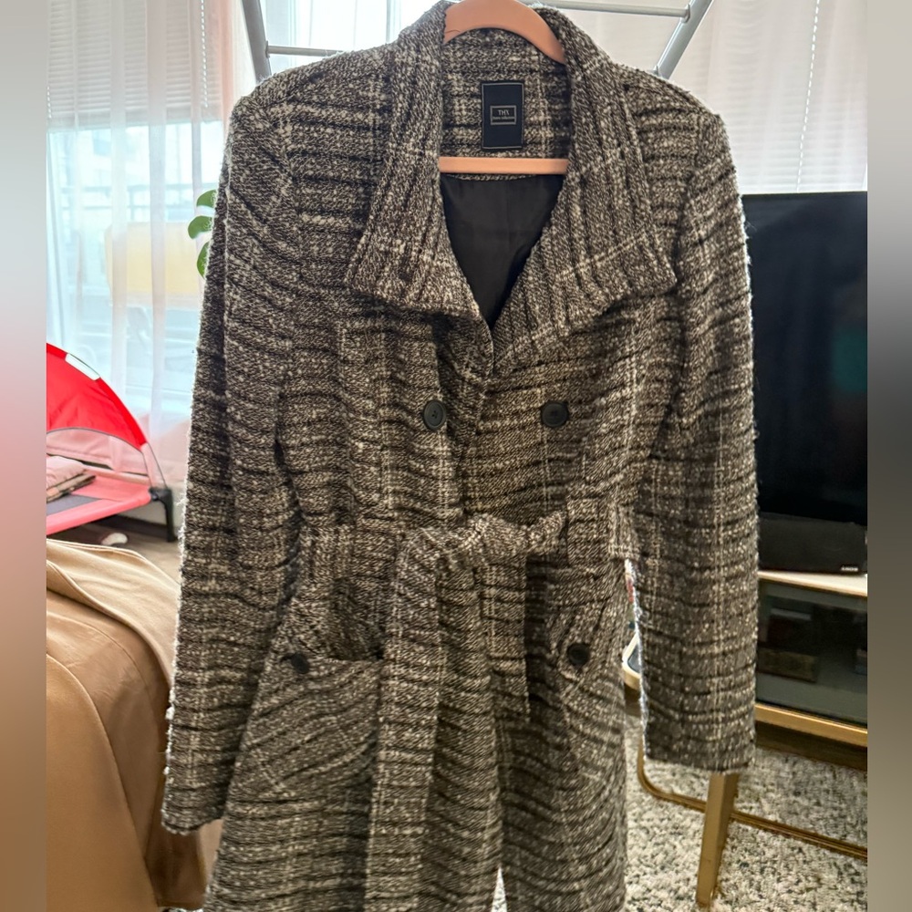 Women's Black and Gray Tweed Coat
